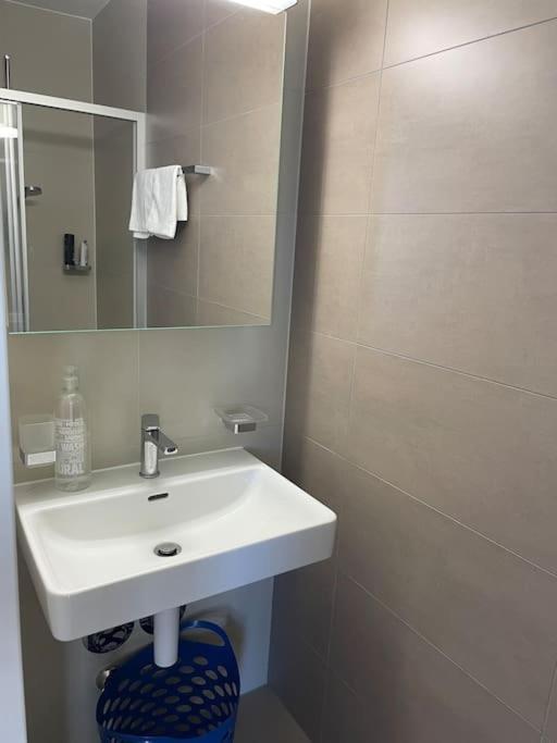 Joli Studio Confortable ! Prilly Zewnętrze zdjęcie